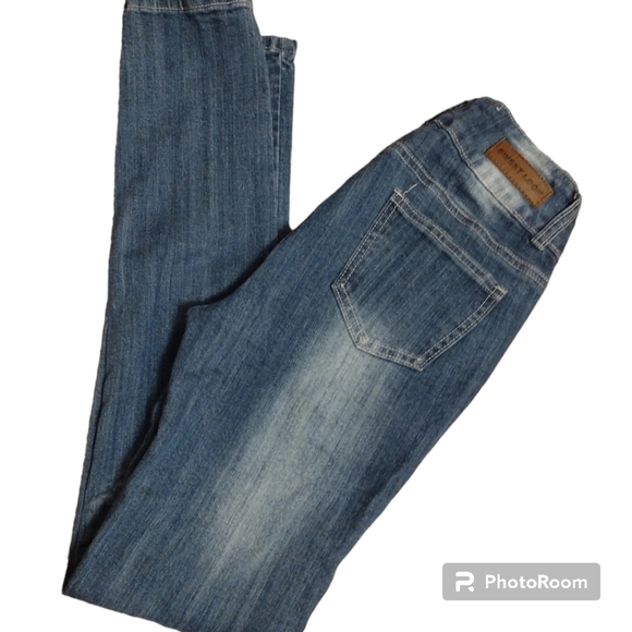 Sweet Look Destructed Jeans - Picture 3 of 7